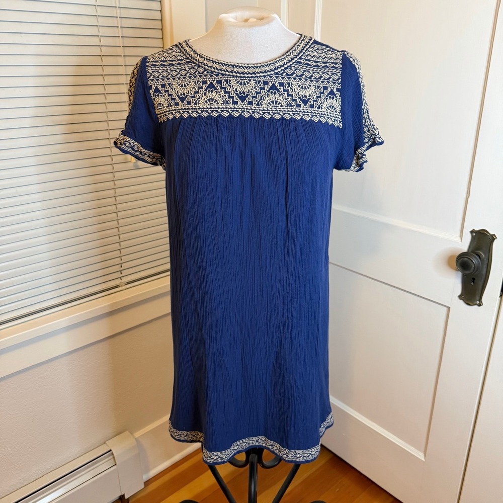 Lucky Brand Blue Embroidered Gauze Shift Dress Womens Small Boho Short Sleeve - Picture 2 of 8